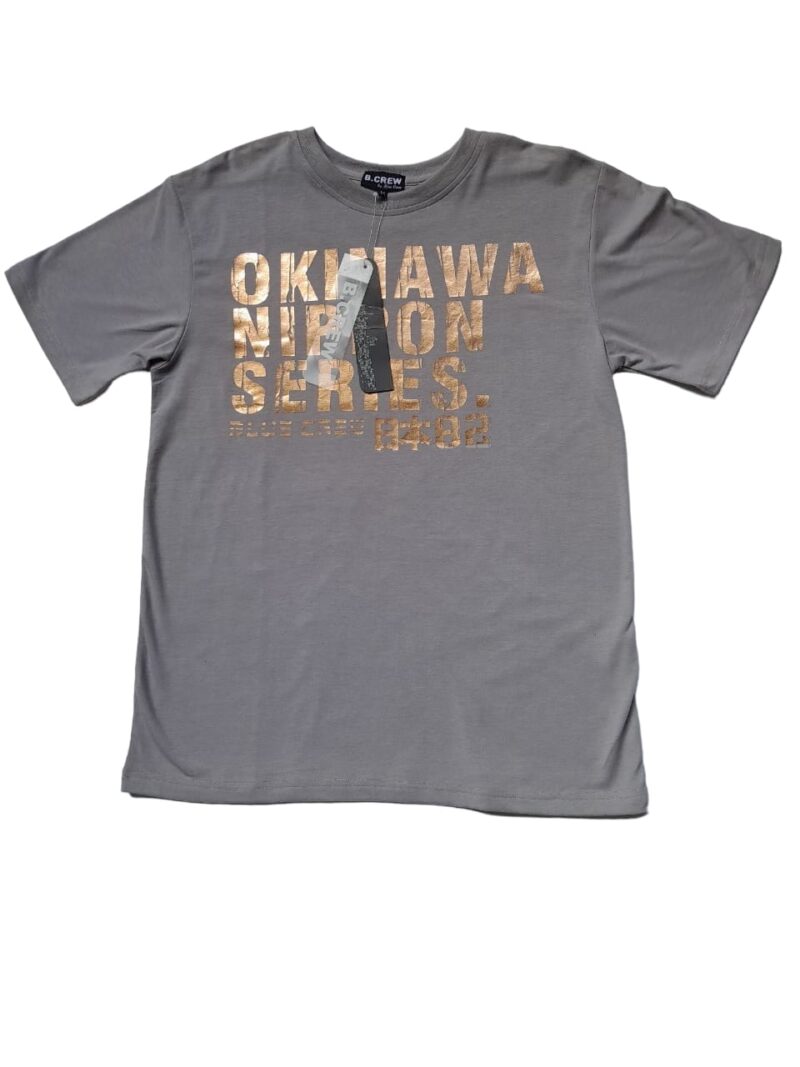 CAMISETA BLUE GREW OKINAWA LETRAS DORADAS